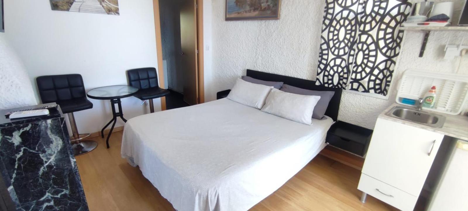 Bluemar Pensionat Almería Exteriör bild